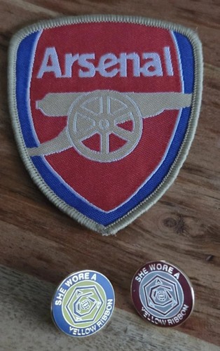Arsenal football fans - 3,